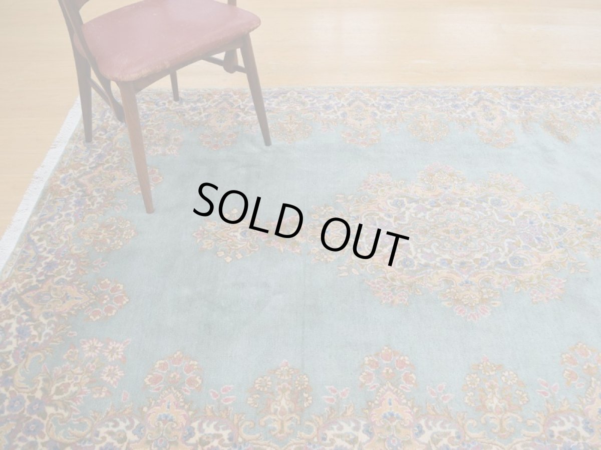 画像2: 美品 ペルシャ 絨毯 ケルマン 産 縦2.5m 3.8? 3帖 リビング ダイニング 3人掛けソファ コーナーソファ 大判 サイズ 247 x 155 cm No.258 天然 肉厚 ウール 手織り トライバル ラグ ハンドメイド マット カーペット エメラルドグリーン ヴィンテージ ビンテージ a-258-247155s006-087 (2)