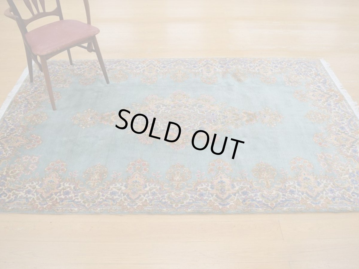 画像3: 美品 ペルシャ 絨毯 ケルマン 産 縦2.5m 3.8? 3帖 リビング ダイニング 3人掛けソファ コーナーソファ 大判 サイズ 247 x 155 cm No.258 天然 肉厚 ウール 手織り トライバル ラグ ハンドメイド マット カーペット エメラルドグリーン ヴィンテージ ビンテージ a-258-247155s006-087 (3)