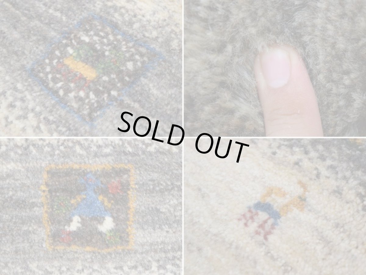 画像17: 新品 ペルシャ ギャッベ  縦1.8m 2.3? リビング ダイニング 2人掛けソファ サイズ 183 × 125 cm E101 肉厚 天然 ウール ギャベ 手織り ハンドメイド ラグ 絨毯 カーペット 原毛 生成り グレー クリーム リビングダイニングルームやベッドサイドに (17)