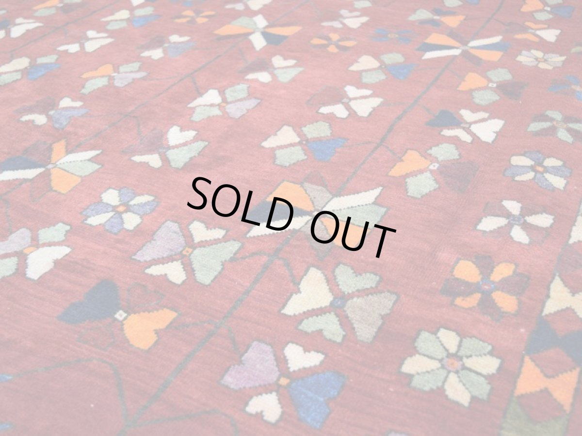 画像12: 良品 ペルシャ 絨毯 シールジャーン 縦2.4m 4.6㎡ 3帖 リビング ダイニング 3人掛けソファ サイズ 240 x 190 cm E110 天然 肉厚 ウール 手織り ハンドメイド トライバル ラグ 部族絨毯 マット カーペット 赤 花柄 幾何学模様 民族柄 b-E110-240190h084 (12)