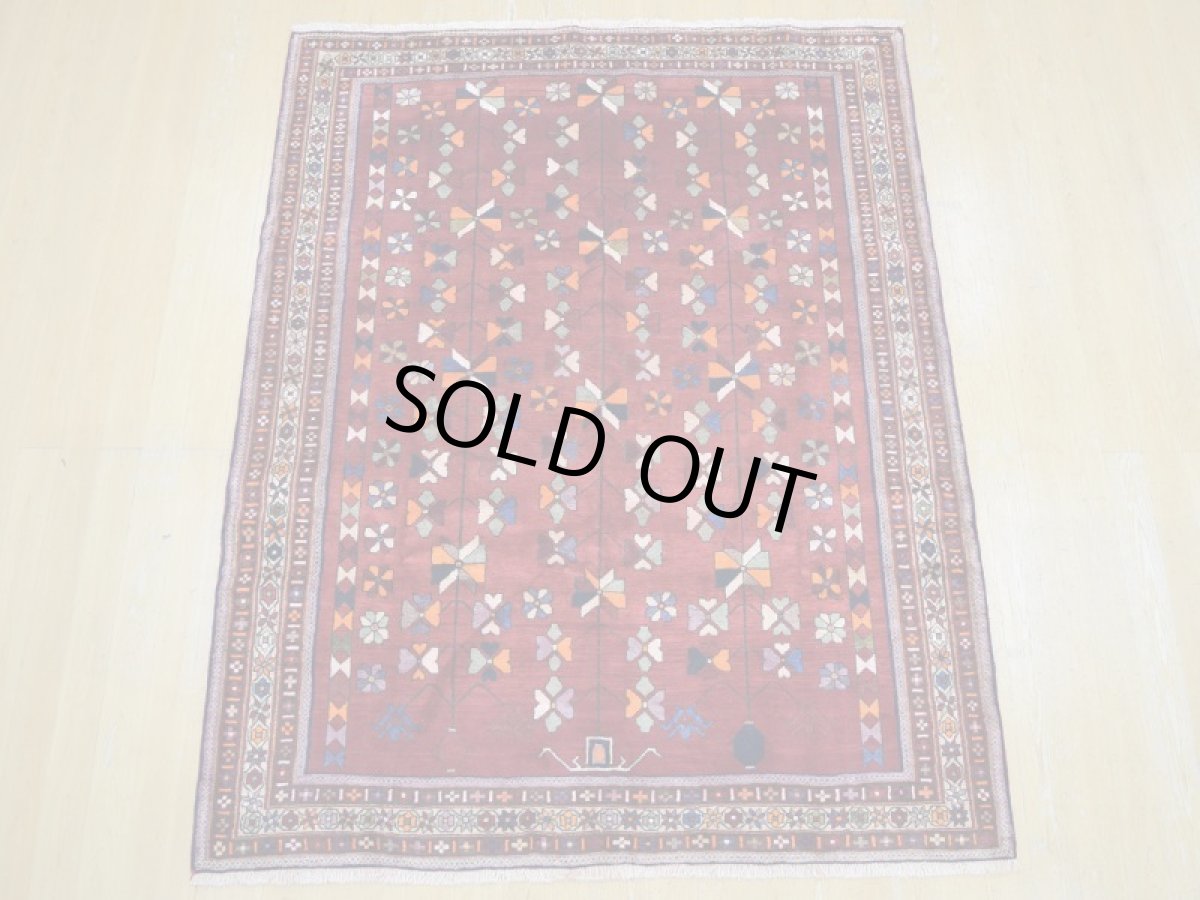 画像4: 良品 ペルシャ 絨毯 シールジャーン 縦2.4m 4.6㎡ 3帖 リビング ダイニング 3人掛けソファ サイズ 240 x 190 cm E110 天然 肉厚 ウール 手織り ハンドメイド トライバル ラグ 部族絨毯 マット カーペット 赤 花柄 幾何学模様 民族柄 b-E110-240190h084 (4)