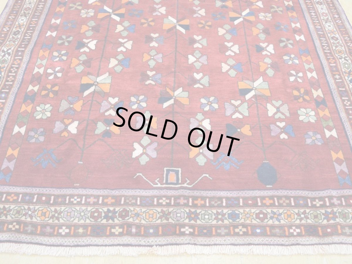 画像6: 良品 ペルシャ 絨毯 シールジャーン 縦2.4m 4.6㎡ 3帖 リビング ダイニング 3人掛けソファ サイズ 240 x 190 cm E110 天然 肉厚 ウール 手織り ハンドメイド トライバル ラグ 部族絨毯 マット カーペット 赤 花柄 幾何学模様 民族柄 b-E110-240190h084 (6)