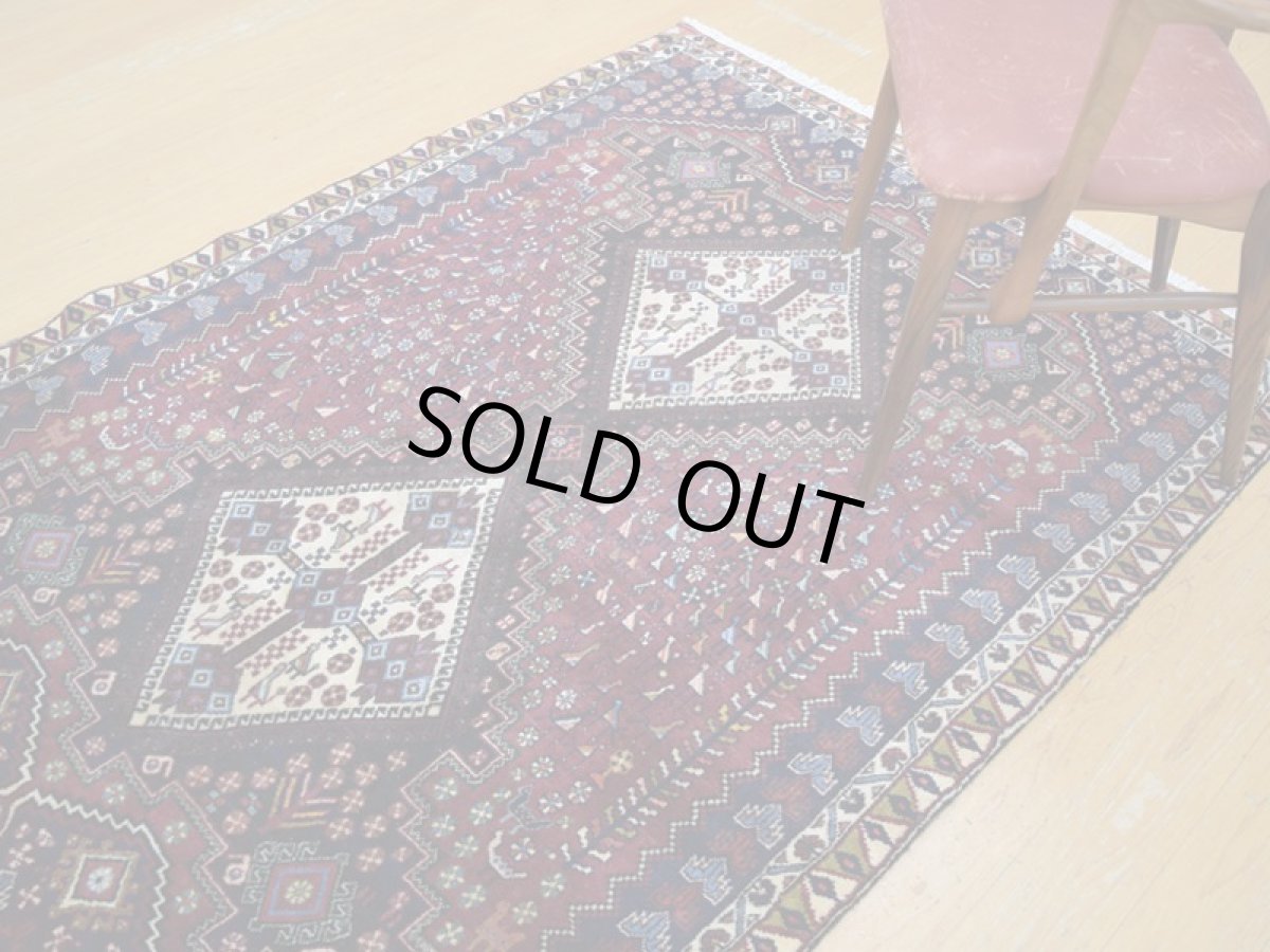 画像8: 良品 ペルシャ 絨毯 シールジャーン 縦1.7m 2.2㎡ 2帖 リビング センターテーブル 2人掛けソファ サイズ 170 x 130 cm E111 天然 肉厚 ウール 手織り ハンドメイド トライバル ラグ 部族絨毯 マット カーペット 赤茶 エンジ 動物 幾何学模様 民族柄 b-E111-170130h003 (8)