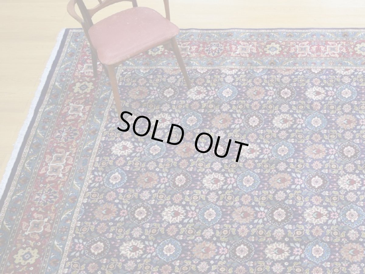 画像2: 良品 ペルシャ 絨毯 タブリーズ 工房名入り 縦3.5m 8.3? 6帖程度 リビング ダイニング 3人掛けソファ コーナーソファ 大判 サイズ 345 x 240 cm No.e134 天然 ウール 手織り トライバル ラグ 敷物 マット カーペット オーバーオール ヴィンテージ ビンテージ (2)