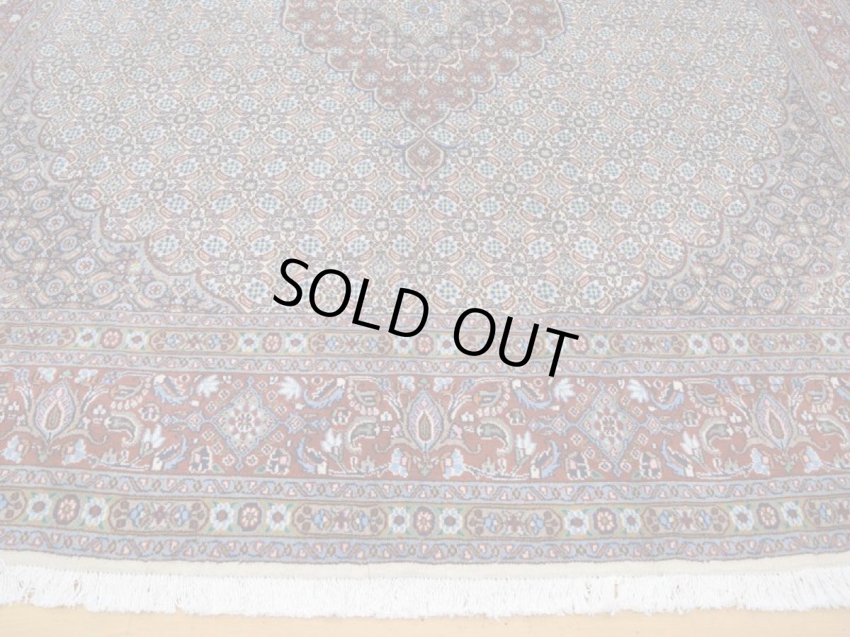 画像6: 美品 ペルシャ 絨毯 ムード 縦3m 7.5? 6帖 リビング ダイニング サイズ 3人掛け ソファ サイズ 294 x 254 cm No.263 天然 肉厚 ウール シルク 手織り ハンドメイド トライバル ラグ マット 敷物 カーペット クリーム マヒ ヘラティ 柄 スクエアタイプ 正方形 a-263-294254s008-0401 (6)