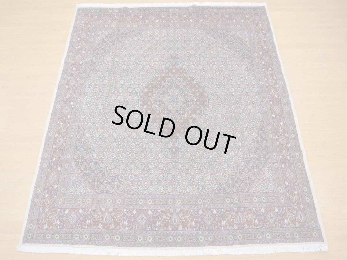 画像4: 美品 ペルシャ 絨毯 ムード 縦3m 7.5? 6帖 リビング ダイニング サイズ 3人掛け ソファ サイズ 294 x 254 cm No.263 天然 肉厚 ウール シルク 手織り ハンドメイド トライバル ラグ マット 敷物 カーペット クリーム マヒ ヘラティ 柄 スクエアタイプ 正方形 a-263-294254s008-0401 (4)