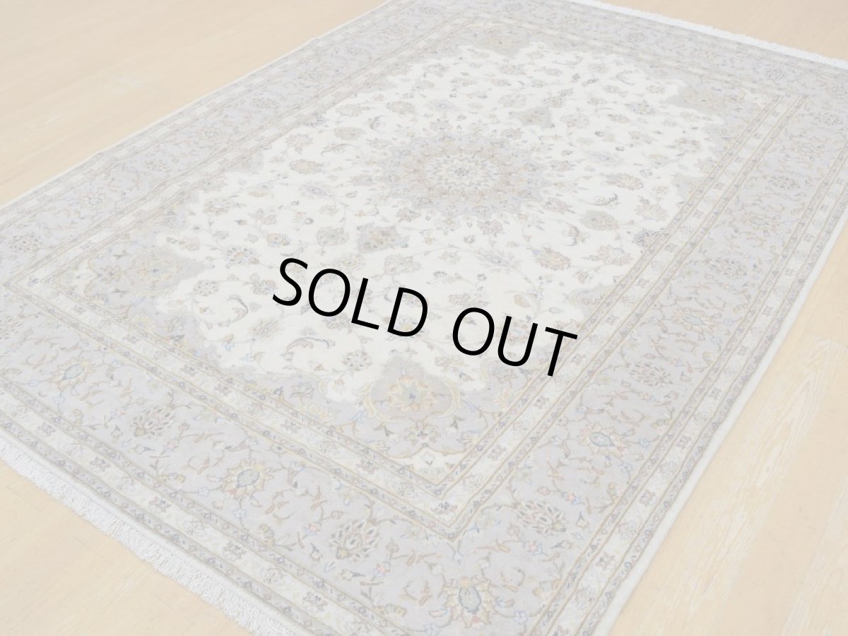 画像8: 美品 ペルシャ 絨毯 カシャーン 縦3m 6.2? 6帖 リビング ダイニング 3人掛けソファ コーナーソファ 大判 サイズ 299 x 208 cm No.267 肉厚 ウール 天然 手織り トライバル ラグ 敷物 マット カーペット 生成り クリーム メダリオン ヴィンテージ ビンテージ a-267-299208s006-087 (8)