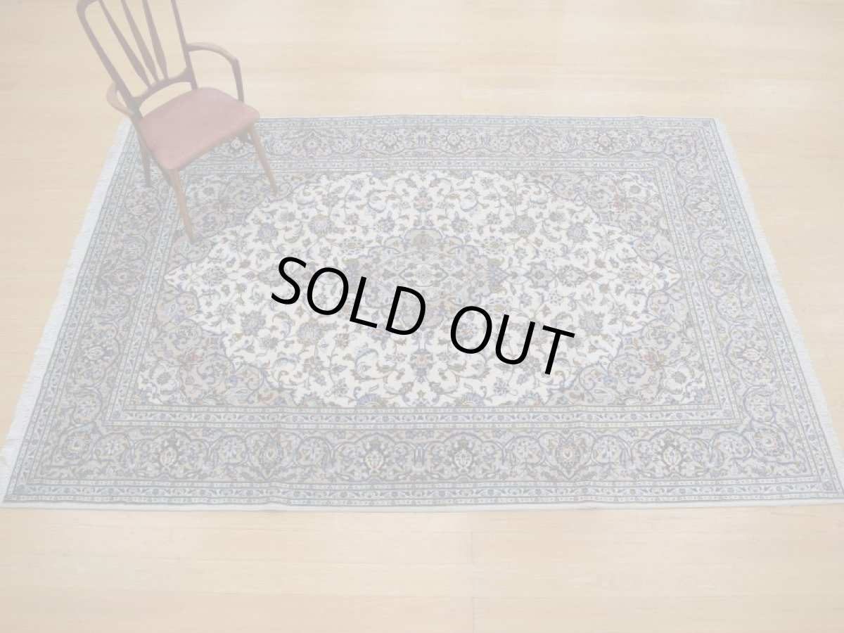 画像3: 美品 ペルシャ 絨毯 カシャーン 縦3m 6.2? 6帖 リビング ダイニング 3人掛けソファ コーナーソファ 大判 サイズ 296 x 207 cm No.277 ウール 天然 手織り トライバル ラグ 敷物 マット カーペット 生成り クリーム メダリオン ヴィンテージ ビンテージ a-277-296207s055-517 (3)