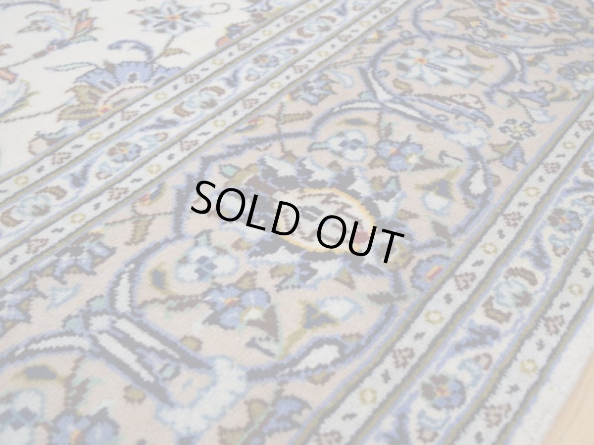 画像13: 美品 ペルシャ 絨毯 カシャーン 縦3m 6.2? 6帖 リビング ダイニング 3人掛けソファ コーナーソファ 大判 サイズ 296 x 207 cm No.277 ウール 天然 手織り トライバル ラグ 敷物 マット カーペット 生成り クリーム メダリオン ヴィンテージ ビンテージ a-277-296207s055-517 (13)