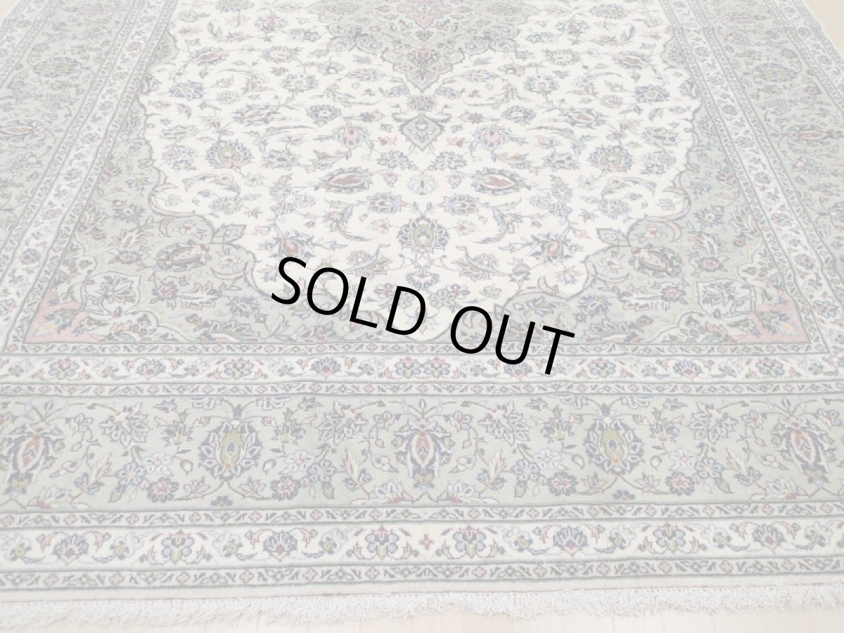 画像4: 美品 ペルシャ 絨毯 カシャーン 縦3.6m 9㎡ 6〜8帖 リビング ダイニング 3人掛けソファ コーナーソファ 大判 サイズ 355 x 253 cm No.194 肉厚 ウール 天然 手織り トライバル ラグ 敷物 マット カーペット 生成り クリーム グレー ピンク メダリオン ヴィンテージ ビンテージ (4)