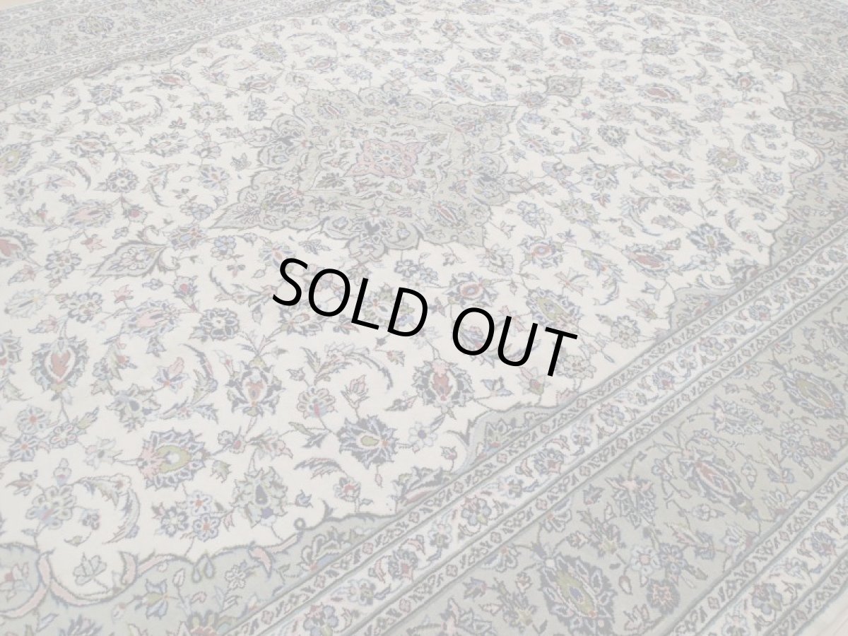 画像8: 美品 ペルシャ 絨毯 カシャーン 縦3.6m 9㎡ 6〜8帖 リビング ダイニング 3人掛けソファ コーナーソファ 大判 サイズ 355 x 253 cm No.194 肉厚 ウール 天然 手織り トライバル ラグ 敷物 マット カーペット 生成り クリーム グレー ピンク メダリオン ヴィンテージ ビンテージ (8)