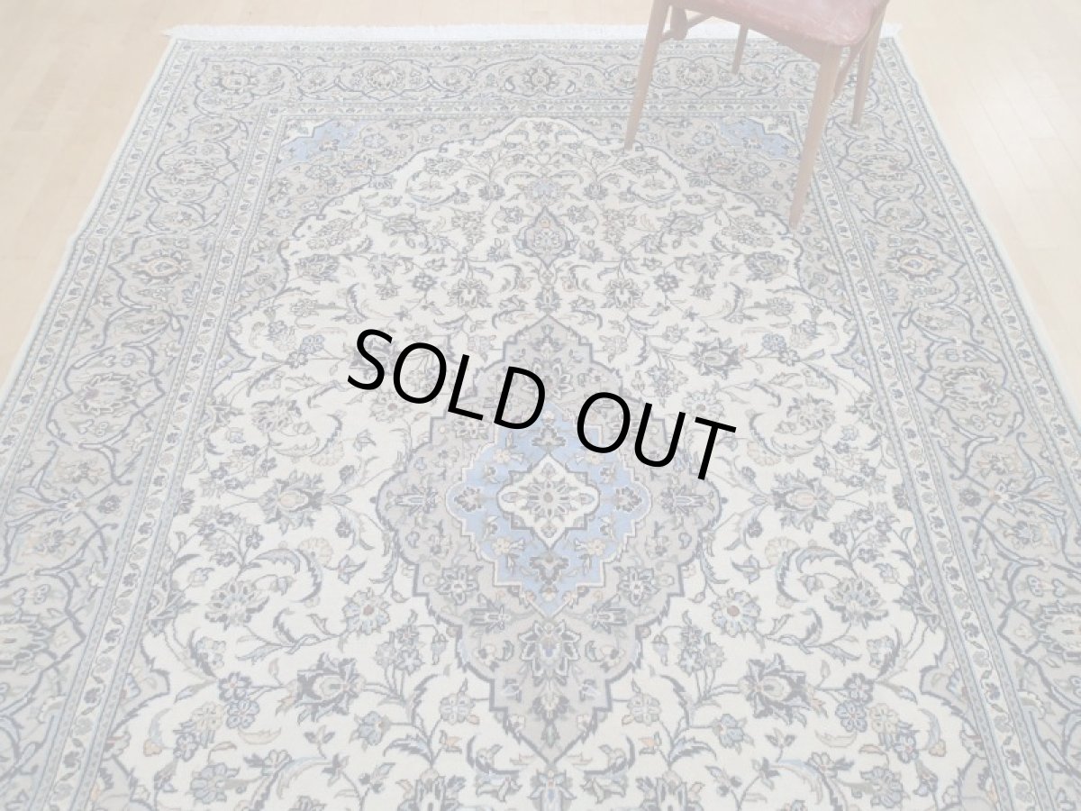 画像5: 美品 ペルシャ 絨毯 カシャーン 縦3m 6㎡ 6帖 リビング ダイニング 3人掛けソファ コーナーソファ 大判 サイズ 296 x 202 cm No.113 肉厚 ウール 天然 手織り トライバル ラグ 敷物 マット カーペット 生成り グレー 水色 メダリオン ヴィンテージ ビンテージ a-113-296202s055-517 (5)