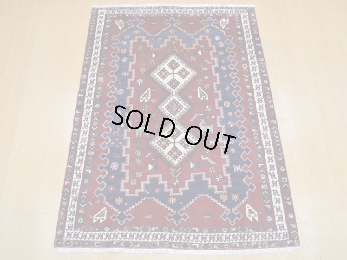 画像4: 良品 ペルシャ 絨毯 シールジャーン 縦2.3m 3.8㎡ 3帖 リビング ダイニング 3人掛けソファ サイズ 230 x 190 cm E109 天然 ウール 手織り ハンドメイド トライバル ラグ 部族絨毯 マット カーペット 花柄 幾何学模様 民族柄 ギャッベ(ギャベ)をお探しの方にもお勧めです b-E109-230190h064p (4)