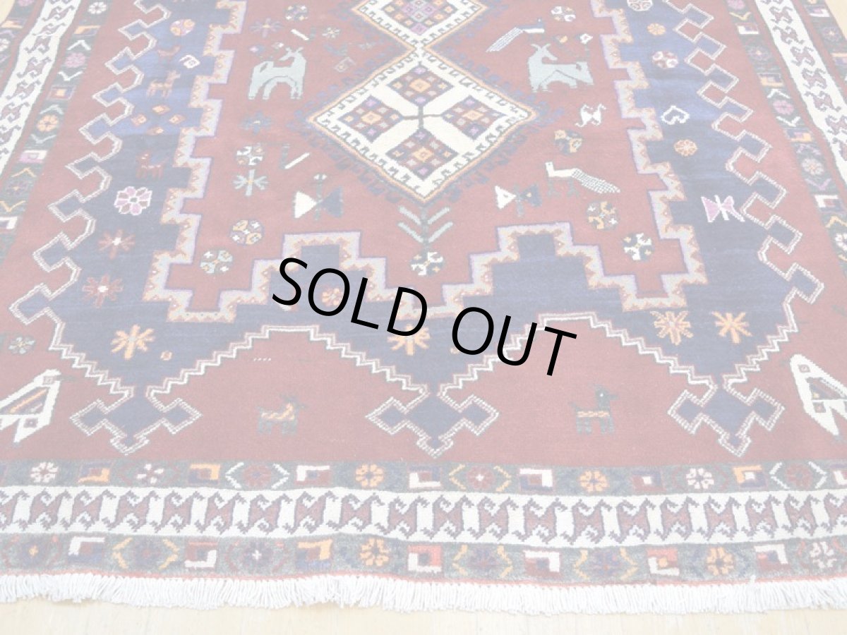 画像6: 良品 ペルシャ 絨毯 シールジャーン 縦2.3m 3.8㎡ 3帖 リビング ダイニング 3人掛けソファ サイズ 230 x 190 cm E109 天然 ウール 手織り ハンドメイド トライバル ラグ 部族絨毯 マット カーペット 花柄 幾何学模様 民族柄 ギャッベ(ギャベ)をお探しの方にもお勧めです b-E109-230190h064p (6)