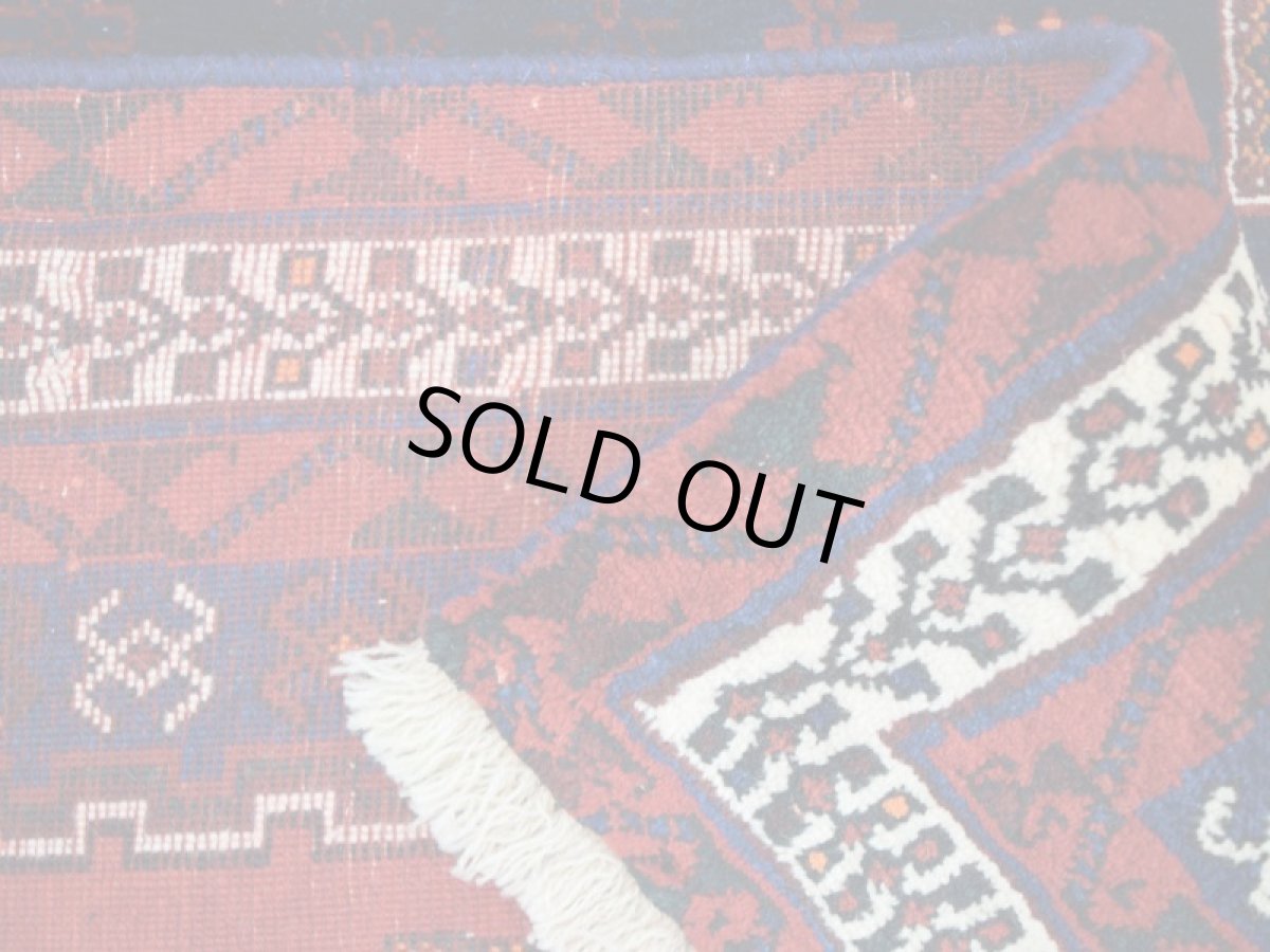 画像13: 良品 ペルシャ 絨毯 シールジャーン 縦2.4m 4.6㎡ 3帖 リビング ダイニング 3人掛けソファ サイズ 242 x 188 cm E141 天然 ウール 手織り ハンドメイド トライバル ラグ 部族絨毯 マット カーペット 花柄 幾何学模様 民族柄 ギャッベ(ギャベ)をお探しの方にもお勧めです b-E141-240188h094 (13)