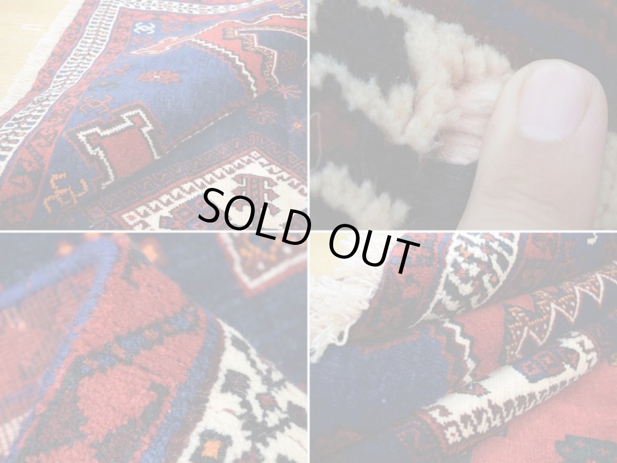 画像18: 良品 ペルシャ 絨毯 シールジャーン 縦2.4m 4.6㎡ 3帖 リビング ダイニング 3人掛けソファ サイズ 242 x 188 cm E141 天然 ウール 手織り ハンドメイド トライバル ラグ 部族絨毯 マット カーペット 花柄 幾何学模様 民族柄 ギャッベ(ギャベ)をお探しの方にもお勧めです b-E141-240188h094 (18)