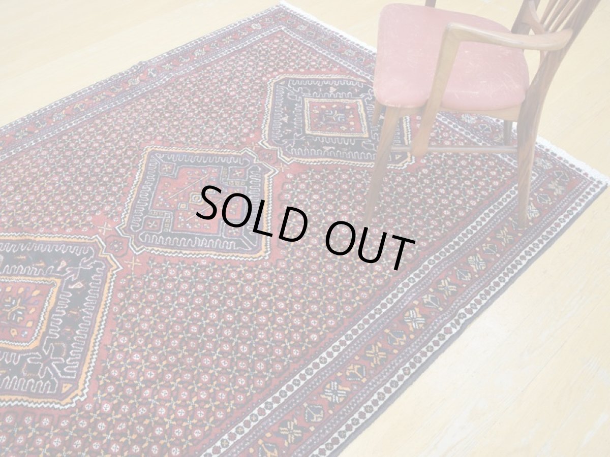 画像8: 良品 ペルシャ 絨毯 シールジャーン 縦2.1m 3.3㎡ 3帖 リビング ダイニング 2人掛けソファ サイズ 207 x 160 cm E108 天然 ウール 手織り ハンドメイド トライバル ラグ 部族絨毯 マット カーペット 花柄 幾何学模様 民族柄 ギャッベ(ギャベ)をお探しの方にもお勧めです b-E108-207160h034 (8)