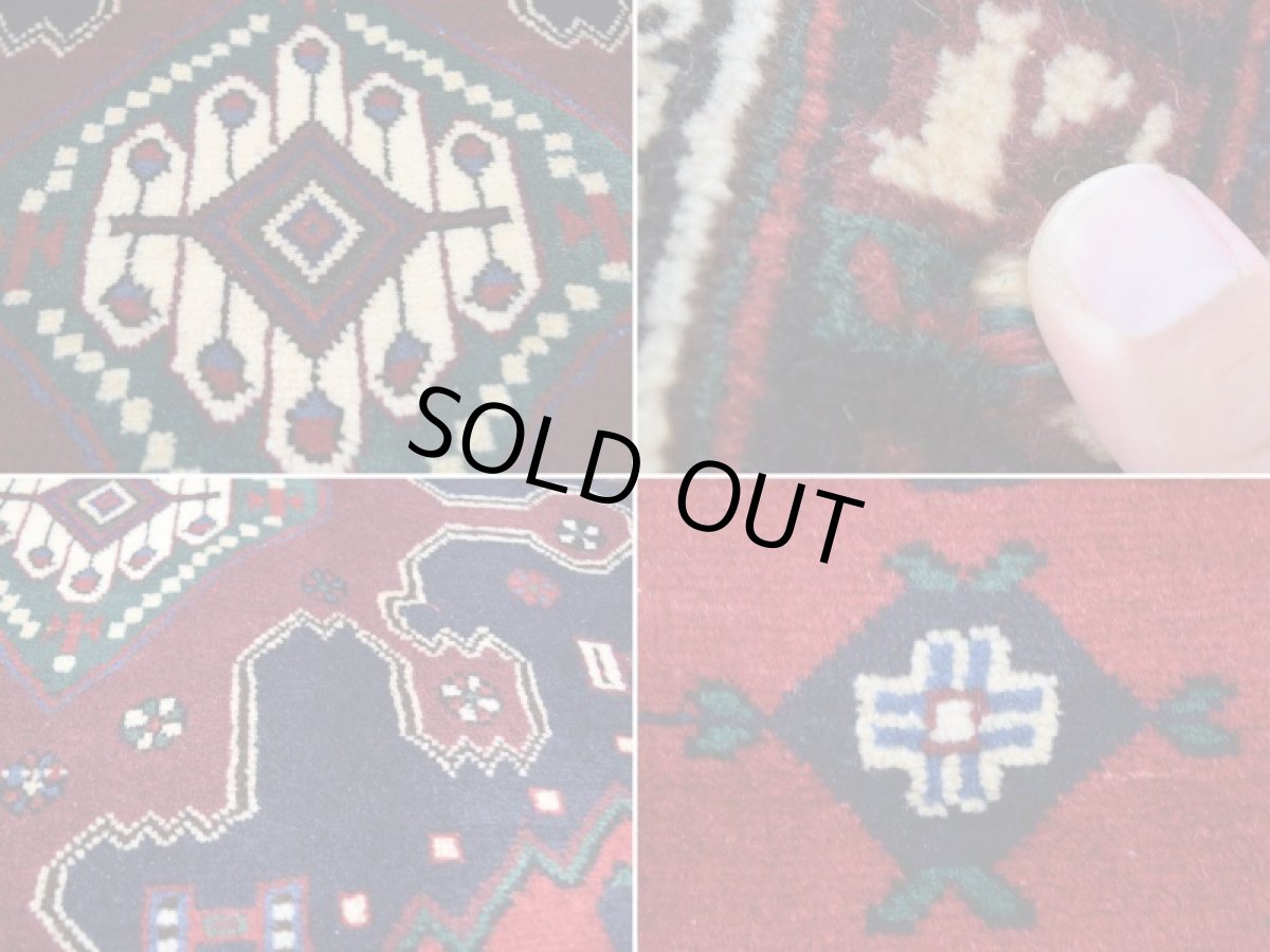 画像18: 良品 ペルシャ 絨毯 シールジャーン 縦2.5m 4㎡ 3帖 リビング ダイニング 3人掛けソファ サイズ 246 x 160 cm E126 天然 ウール 手織り ハンドメイド トライバル ラグ 部族絨毯 マット カーペット 赤 ゴルダニ柄 幾何学模様 民族柄 ギャッベ(ギャベ)をお探しの方にもお勧めです b-E126-246160h094 (18)