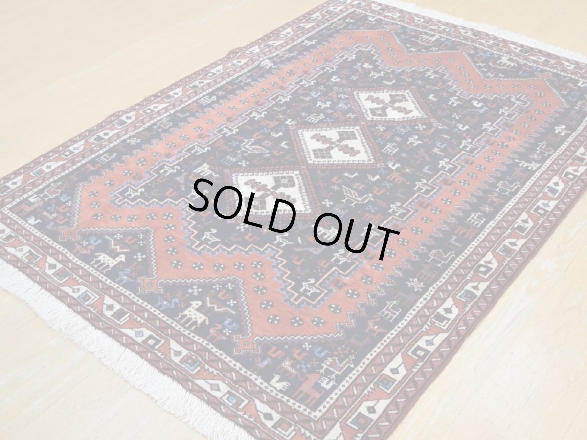 画像7: 新品 ペルシャ 絨毯 シールジャーン 縦2.1m 3.3㎡ 3帖 リビング ダイニング 2人掛けソファ サイズ 208 x 157 cm E143 天然 ウール 手織り ハンドメイド トライバル ラグ 部族絨毯 マット カーペット 遊牧民のモチーフ 動物 鳥 模様 民族柄 ギャッベ(ギャベ)をお探しの方にもお勧めです (7)