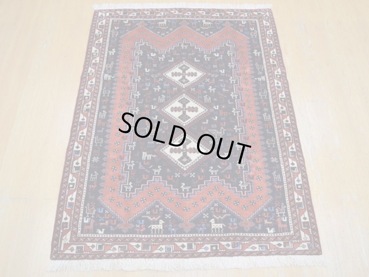 画像4: 新品 ペルシャ 絨毯 シールジャーン 縦2.1m 3.3㎡ 3帖 リビング ダイニング 2人掛けソファ サイズ 208 x 157 cm E143 天然 ウール 手織り ハンドメイド トライバル ラグ 部族絨毯 マット カーペット 遊牧民のモチーフ 動物 鳥 模様 民族柄 ギャッベ(ギャベ)をお探しの方にもお勧めです (4)