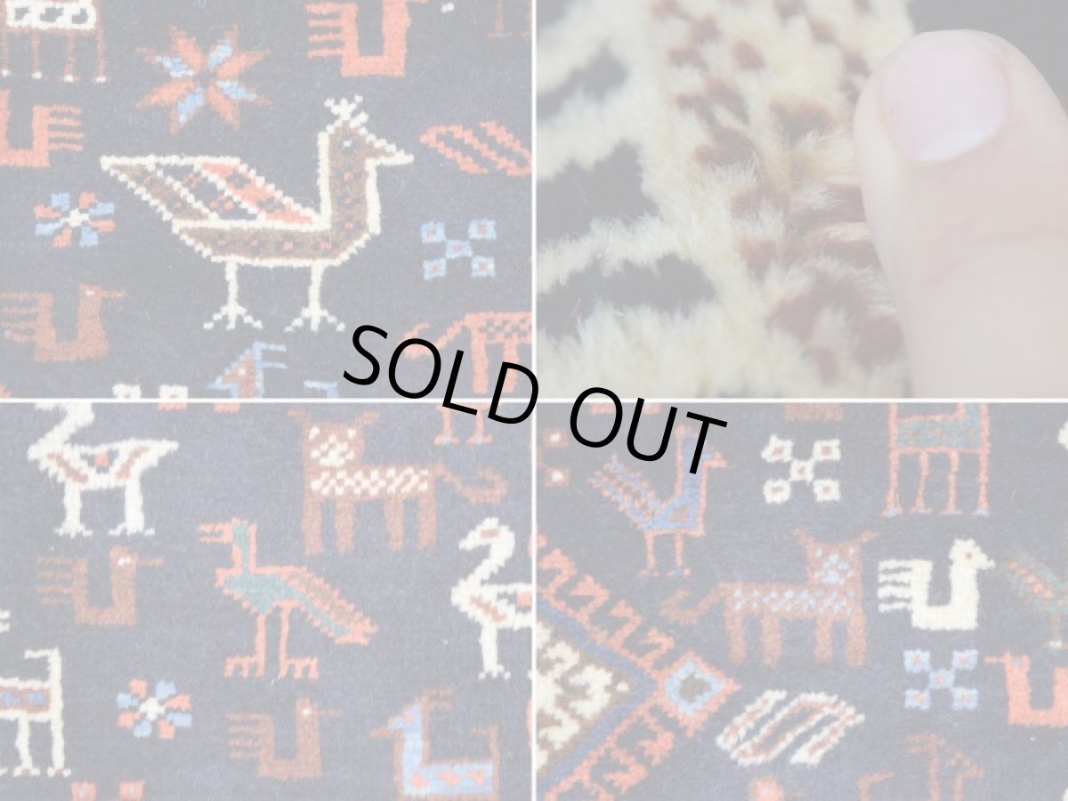 画像18: 新品 ペルシャ 絨毯 シールジャーン 縦2.1m 3.3㎡ 3帖 リビング ダイニング 2人掛けソファ サイズ 208 x 157 cm E143 天然 ウール 手織り ハンドメイド トライバル ラグ 部族絨毯 マット カーペット 遊牧民のモチーフ 動物 鳥 模様 民族柄 ギャッベ(ギャベ)をお探しの方にもお勧めです (18)