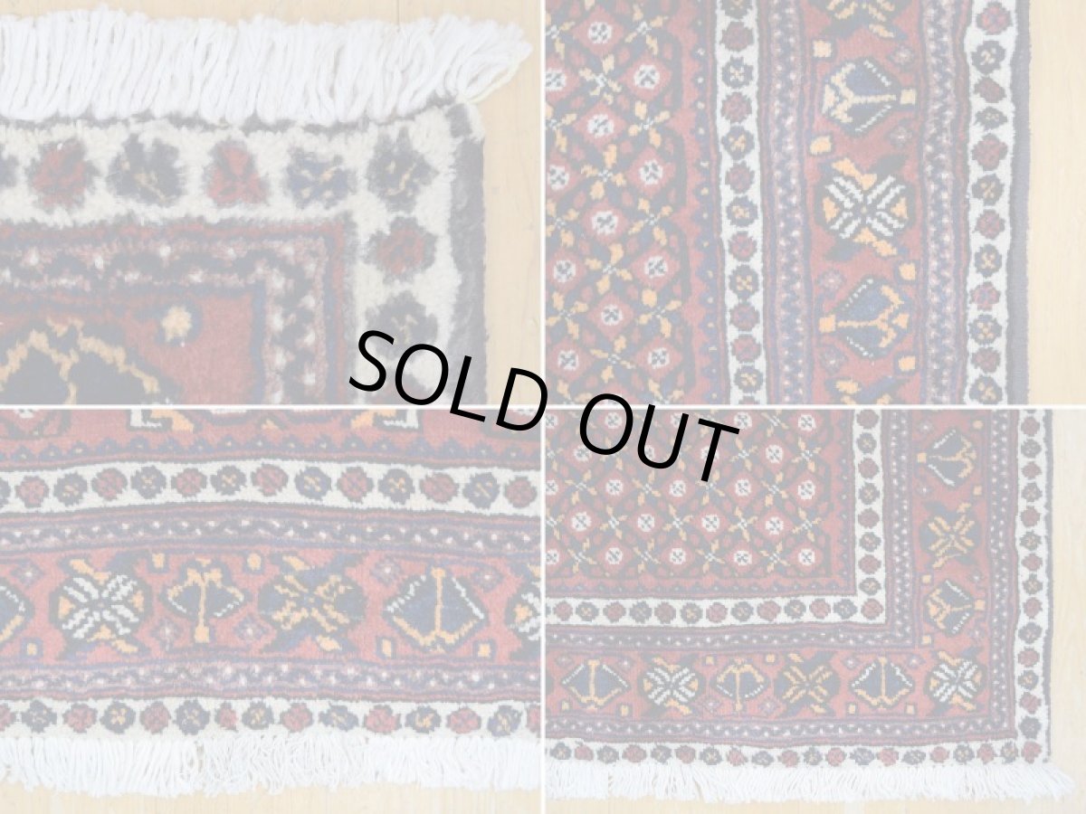 画像19: 良品 ペルシャ 絨毯 シールジャーン 縦2.1m 3.3㎡ 3帖 リビング ダイニング 2人掛けソファ サイズ 207 x 160 cm E108 天然 ウール 手織り ハンドメイド トライバル ラグ 部族絨毯 マット カーペット 花柄 幾何学模様 民族柄 ギャッベ(ギャベ)をお探しの方にもお勧めです b-E108-207160h034 (19)