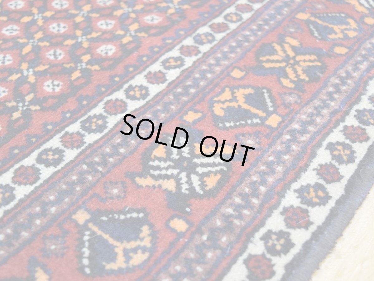 画像13: 良品 ペルシャ 絨毯 シールジャーン 縦2.1m 3.3㎡ 3帖 リビング ダイニング 2人掛けソファ サイズ 207 x 160 cm E108 天然 ウール 手織り ハンドメイド トライバル ラグ 部族絨毯 マット カーペット 花柄 幾何学模様 民族柄 ギャッベ(ギャベ)をお探しの方にもお勧めです b-E108-207160h034 (13)