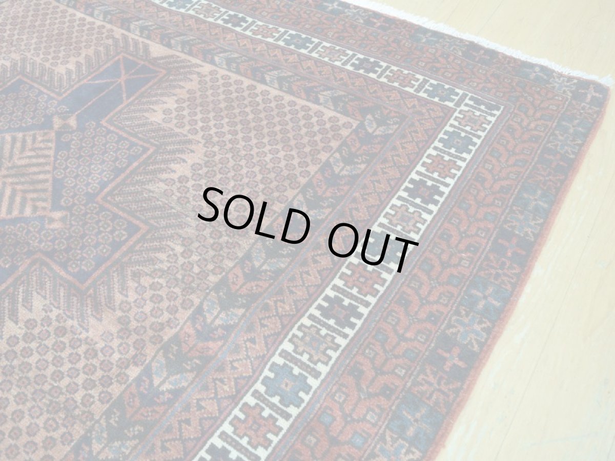 画像10: 良品 ペルシャ 絨毯 シールジャーン 縦2.6m 4㎡ 3帖 リビング ダイニング 2〜3人掛けソファ サイズ 253 x 156 cm No.E121 天然 ウール 手織り ハンドメイド トライバル ラグ 部族絨毯 マット カーペット 幾何学模様 民族柄 茶色 ブラウン b-E121-253156h074 (10)