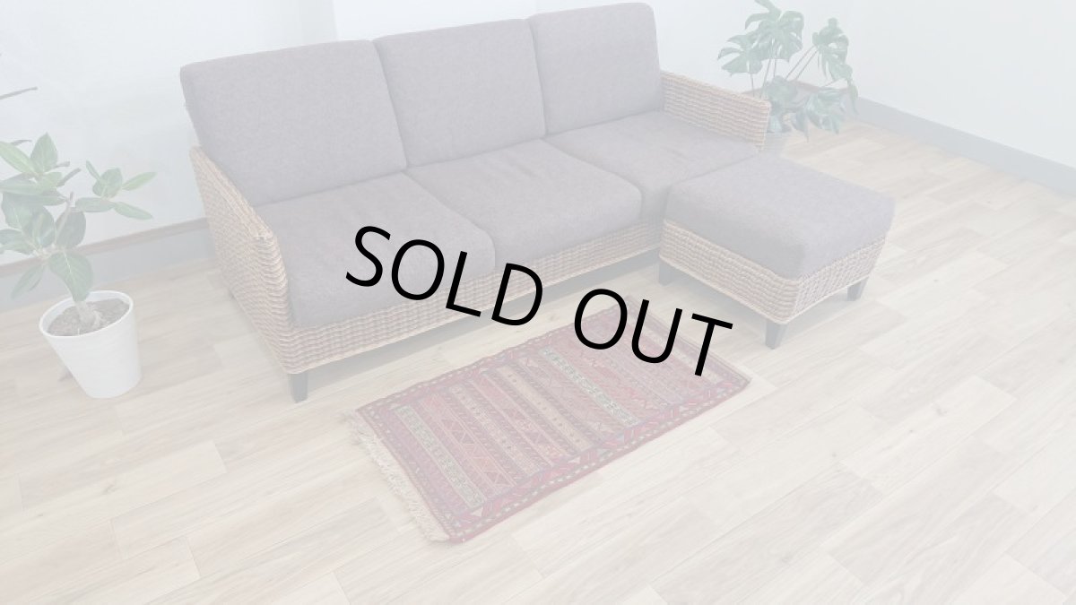 画像2: 新品 ペルシャ キリム グーチャン 1m 玄関 マット サイズ 100 x 52 cm 140 スマック 手織り トライバル ラグ 天然 ウール マット 絨毯 カーペット カラフル ラフラ ボーダー テーブルカバー 収納棚 ラックの彩りに n-140-100052a08 (2)