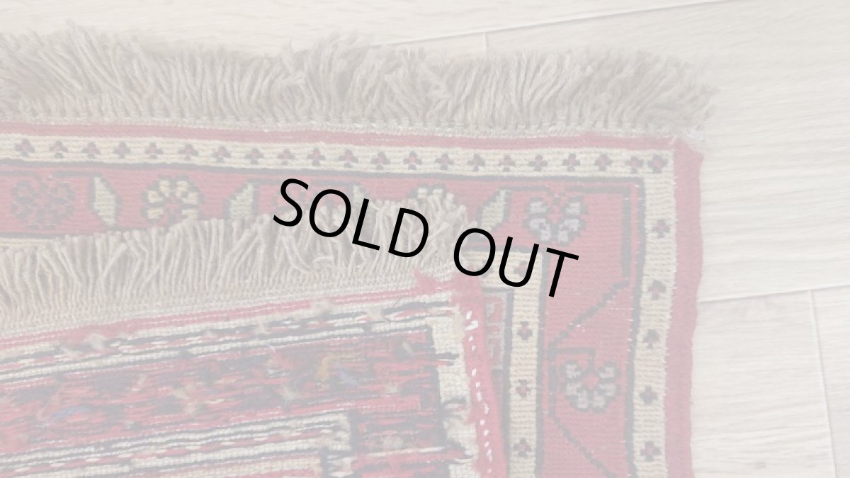 画像4: 新品 ペルシャ キリム グーチャン 1m 玄関 マット サイズ 100 x 52 cm 167 スマック 手織り トライバル ラグ 天然 ウール マット 絨毯 カーペット カラフル ラフラ ボーダー テーブルカバー 収納棚 ラックの彩りに (4)