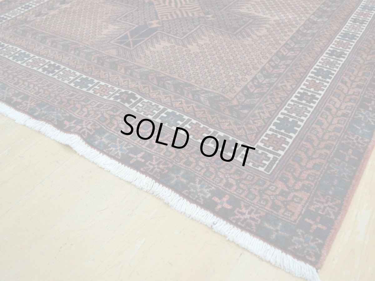 画像12: 良品 ペルシャ 絨毯 シールジャーン 縦2.6m 4㎡ 3帖 リビング ダイニング 2〜3人掛けソファ サイズ 253 x 156 cm No.E121 天然 ウール 手織り ハンドメイド トライバル ラグ 部族絨毯 マット カーペット 幾何学模様 民族柄 茶色 ブラウン b-E121-253156h074 (12)