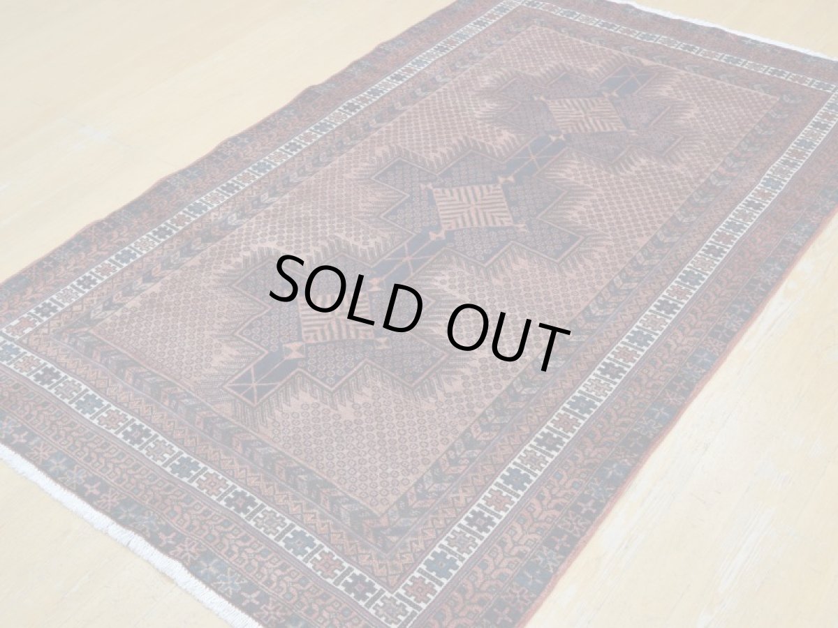 画像7: 良品 ペルシャ 絨毯 シールジャーン 縦2.6m 4㎡ 3帖 リビング ダイニング 2〜3人掛けソファ サイズ 253 x 156 cm No.E121 天然 ウール 手織り ハンドメイド トライバル ラグ 部族絨毯 マット カーペット 幾何学模様 民族柄 茶色 ブラウン b-E121-253156h074 (7)