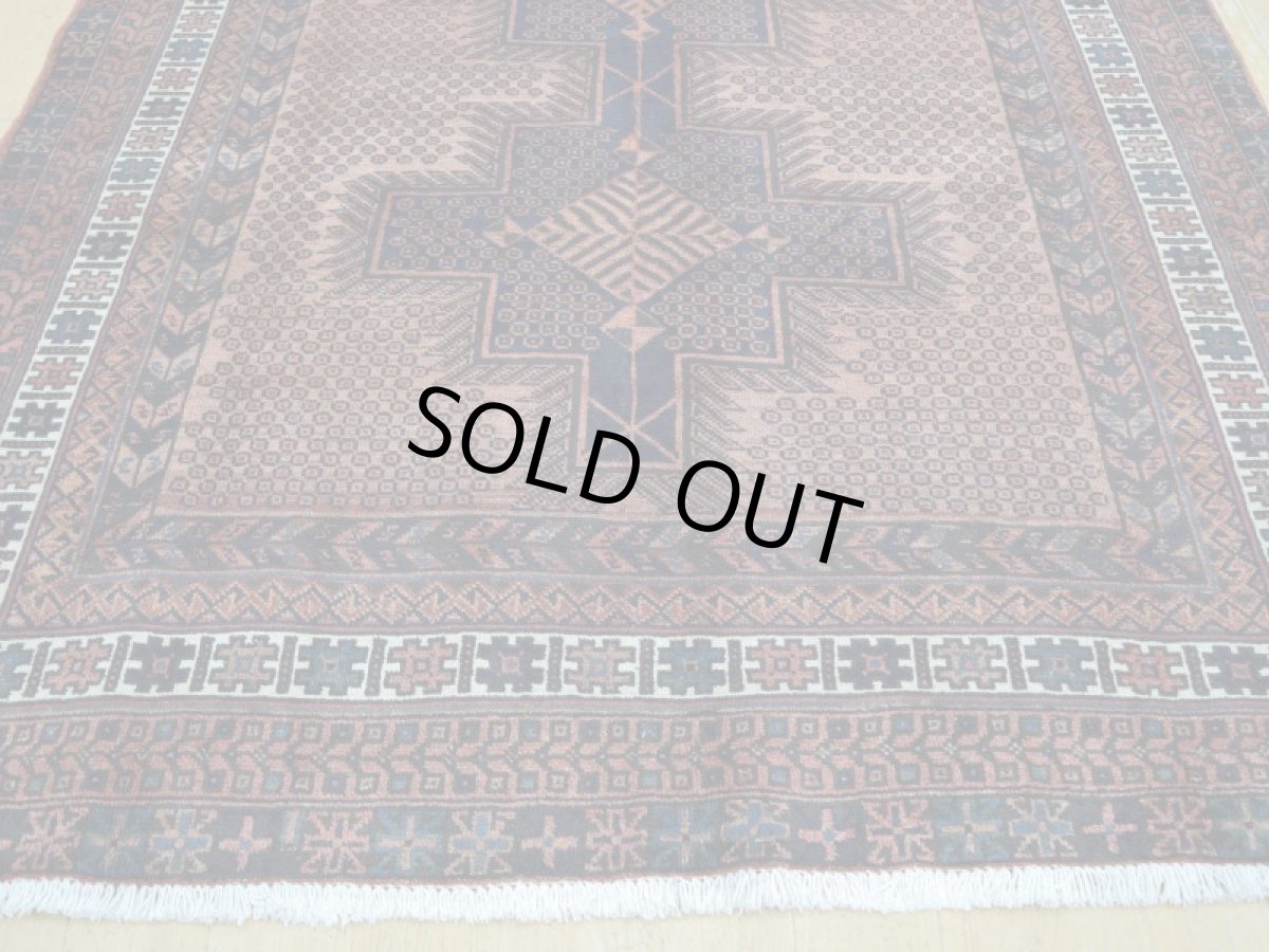 画像6: 良品 ペルシャ 絨毯 シールジャーン 縦2.6m 4㎡ 3帖 リビング ダイニング 2〜3人掛けソファ サイズ 253 x 156 cm No.E121 天然 ウール 手織り ハンドメイド トライバル ラグ 部族絨毯 マット カーペット 幾何学模様 民族柄 茶色 ブラウン b-E121-253156h074 (6)