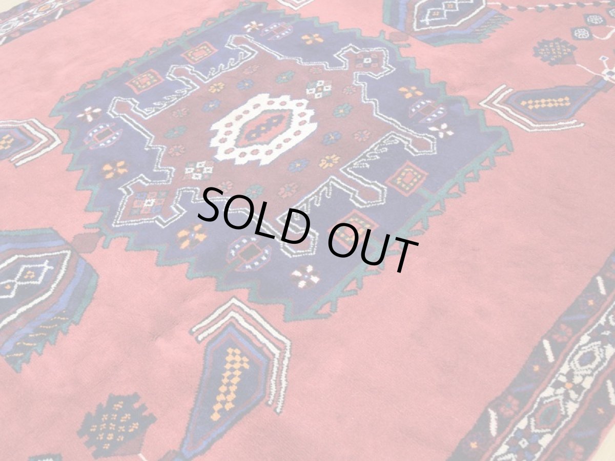 画像10: 美品 ペルシャ 絨毯 シールジャーン 縦2.1m 3.3㎡ 3帖 リビング ダイニング 2〜3人掛けソファ サイズ 210 x 158 cm E103 天然 ウール 手織り ハンドメイド トライバル ラグ 部族絨毯 マット カーペット 赤 民族柄 ギャッベ(ギャベ)をお探しの方にもお勧めです a-E103-210158h034 (10)