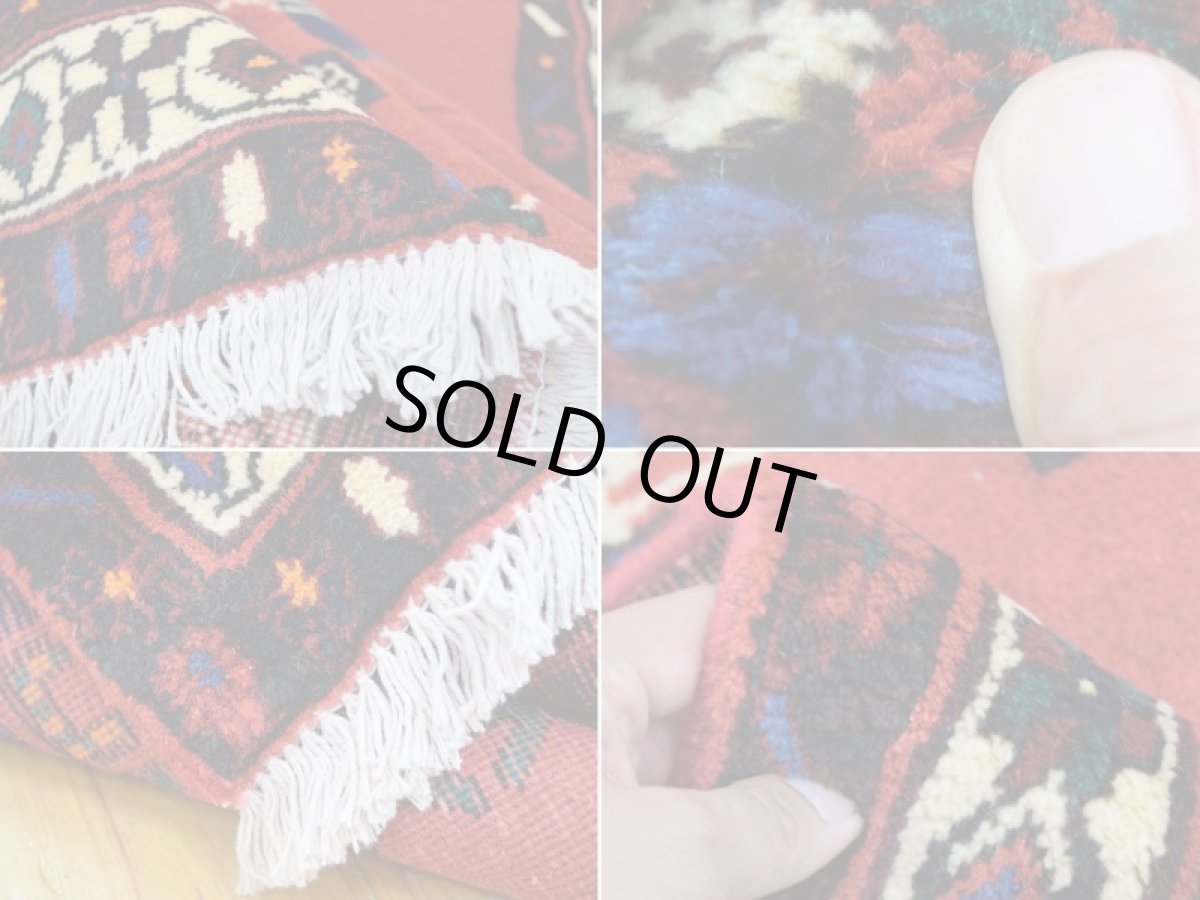 画像19: 美品 ペルシャ 絨毯 シールジャーン 縦2.1m 3.3㎡ 3帖 リビング ダイニング 2〜3人掛けソファ サイズ 210 x 158 cm E103 天然 ウール 手織り ハンドメイド トライバル ラグ 部族絨毯 マット カーペット 赤 民族柄 ギャッベ(ギャベ)をお探しの方にもお勧めです a-E103-210158h034 (19)