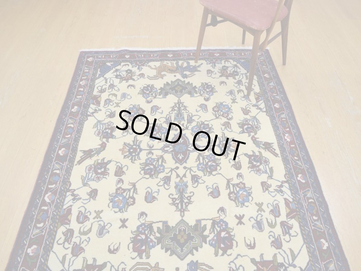 画像5: 新品 ペルシャ 絨毯 シールジャーン 縦1.9m 2.7㎡ 2〜3帖 リビング ダイニング 2人掛けソファ サイズ 190 x 138 cm E116 天然 ウール 手織り ハンドメイド トライバル ラグ 部族絨毯 マット カーペット 遊牧民のモチーフ 動物 鹿 模様 民族柄 ギャッベ(ギャベ)をお探しの方にもお勧めです (5)