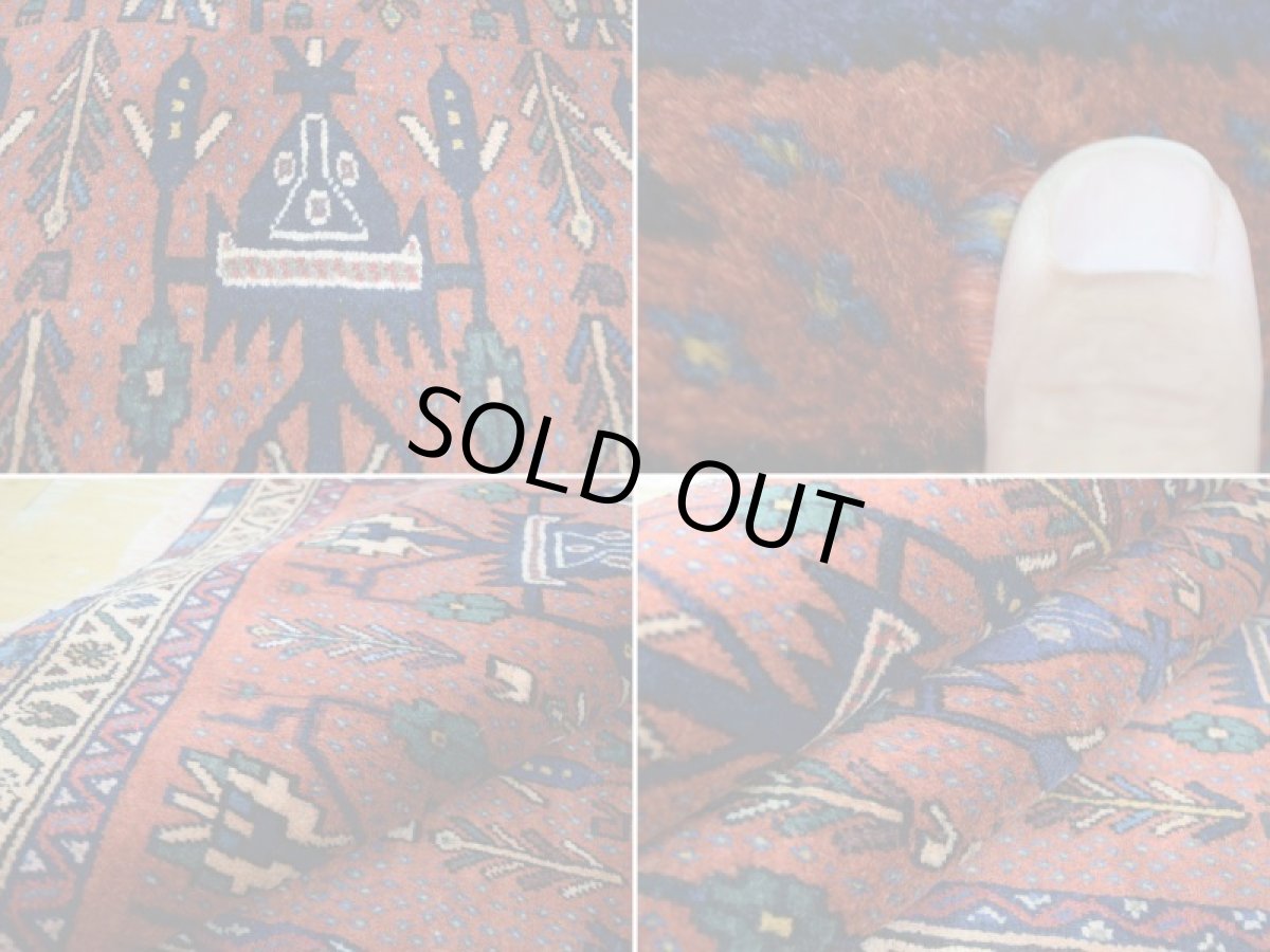 画像17: 新品 ペルシャ 絨毯 シールジャーン 縦1.6m 1.7㎡ 1〜2帖 2人掛けソファ センターラグ サイズ 157 x 105 cm E129 天然 ウール 手織り ハンドメイド トライバル ラグ 部族絨毯 マット カーペット 遊牧民のモチーフ 模様 民族柄 ギャッベ(ギャベ)をお探しの方にもお勧めです (17)