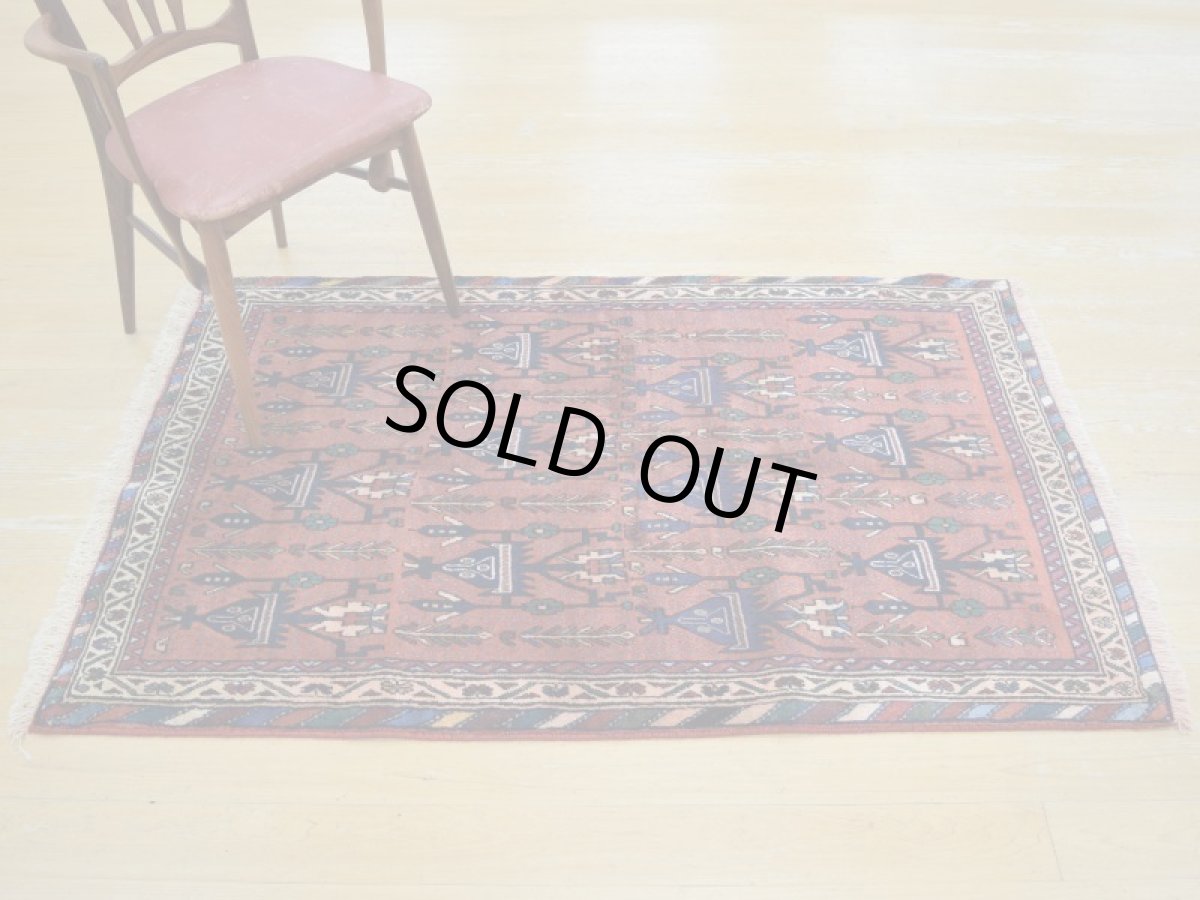 画像2: 新品 ペルシャ 絨毯 シールジャーン 縦1.6m 1.7㎡ 1〜2帖 2人掛けソファ センターラグ サイズ 157 x 105 cm E129 天然 ウール 手織り ハンドメイド トライバル ラグ 部族絨毯 マット カーペット 遊牧民のモチーフ 模様 民族柄 ギャッベ(ギャベ)をお探しの方にもお勧めです (2)