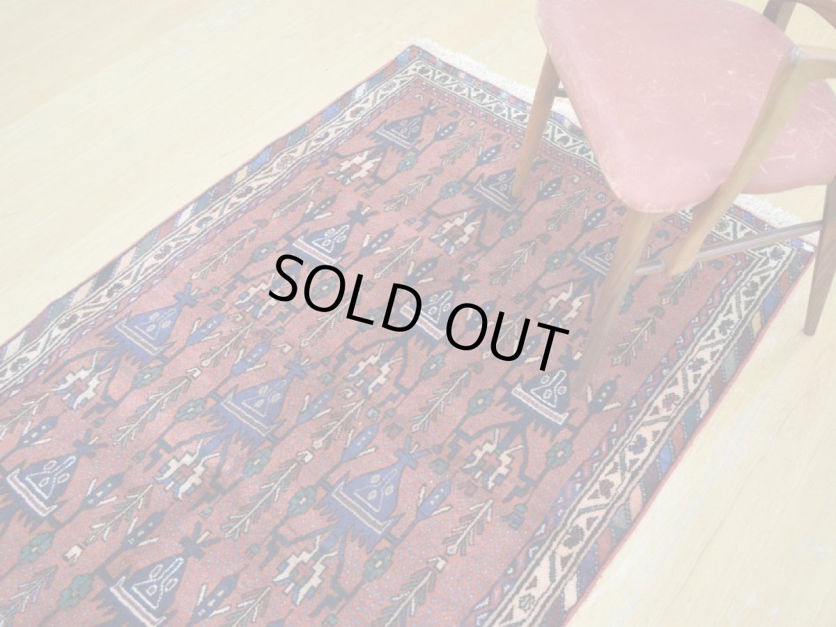 画像7: 新品 ペルシャ 絨毯 シールジャーン 縦1.6m 1.7㎡ 1〜2帖 2人掛けソファ センターラグ サイズ 157 x 105 cm E129 天然 ウール 手織り ハンドメイド トライバル ラグ 部族絨毯 マット カーペット 遊牧民のモチーフ 模様 民族柄 ギャッベ(ギャベ)をお探しの方にもお勧めです (7)