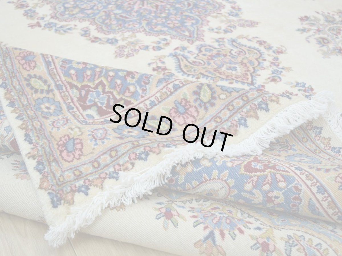 画像13: 美品 ペルシャ 絨毯 ケルマン 産 縦3.7m 10.2㎡ 8〜10帖 リビング ダイニング 客室 3人掛け コーナーソファ 大判 サイズ 368 x 278 cm No.338 天然 ウール 手織り ハンドメイド ラグ マット カーペット 大きなお部屋に (13)