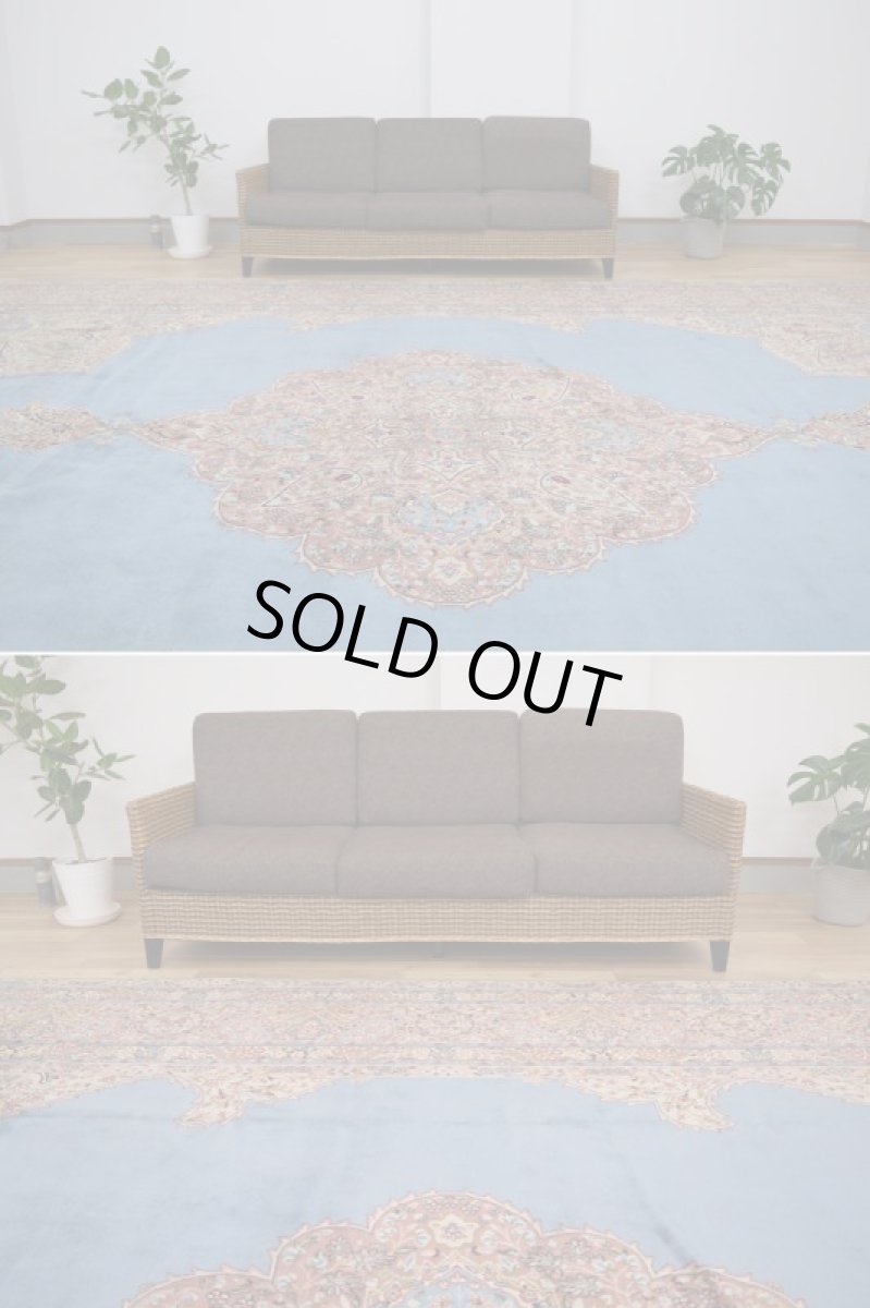 画像6: 美品 経年80年程度 ペルシャ 絨毯 ケルマン 産 工房名入(アジダリ) 縦5m 17㎡ 12帖以上 リビング ダイニング 客室 大判 サイズ 498 x 343 cm No.337 天然 草木染 ウール 手織り ハンドメイド ラグ マット カーペット エメラルドグリーン アンティーク 大きなお部屋に b-337-498343s0005 (6)