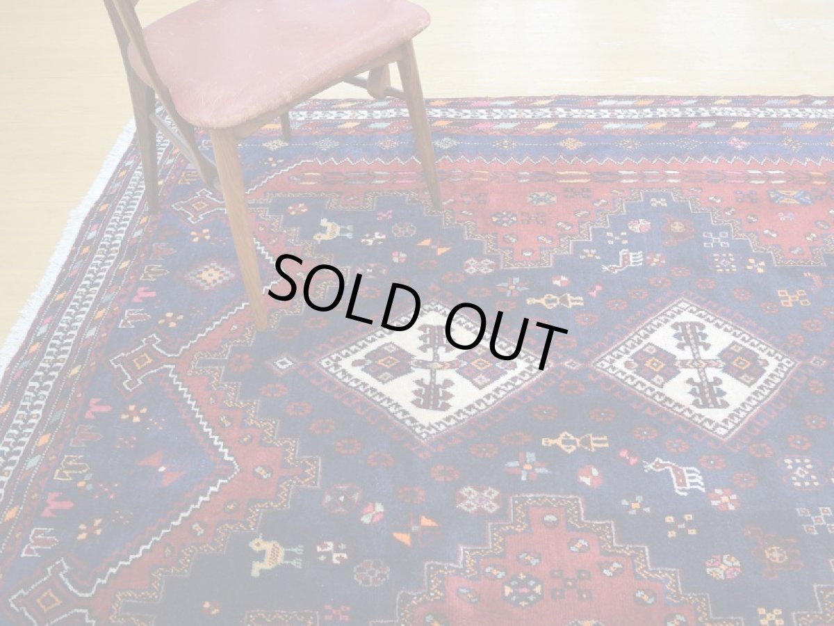 画像3: 良品 ペルシャ 絨毯 シールジャーン 縦2.6m 4.7㎡ 3帖〜 リビング ダイニング 3人掛けソファ サイズ 260 x 180 cm E118 天然 ウール 手織り ハンドメイド トライバル ラグ 部族絨毯 マット カーペット 動物 柄 幾何学模様 民族柄 ギャッベ(ギャベ)をお探しの方にもお勧めです (3)