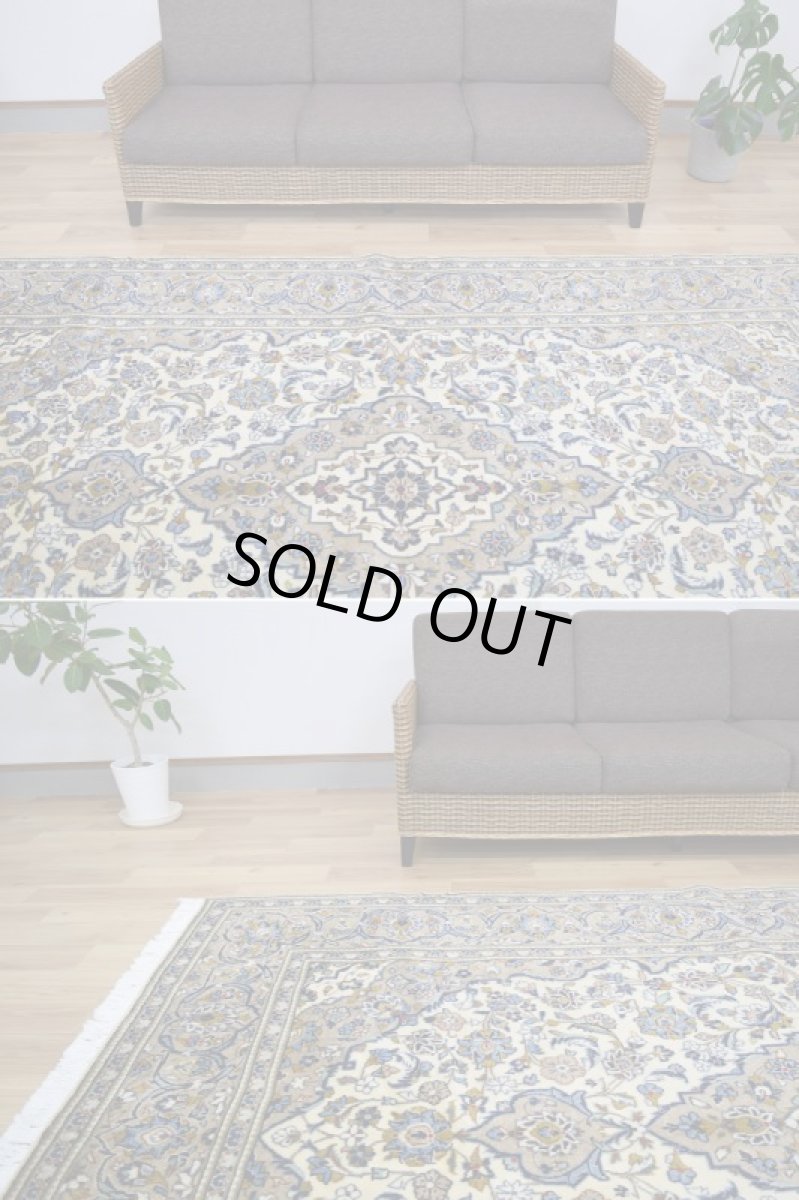 画像7: 美品 ペルシャ 絨毯 カシャーン 縦3m 横2m 6㎡ 6帖 リビング ダイニング 3人掛けソファ コーナーソファ 大判 サイズ 295 x 196 cm No.n229 天然 ウール 手織り トライバル ラグ 敷物 マット カーペット  ヴィンテージ ビンテージ 大きなお部屋に 中古品に抵抗のある方にもおすすめです。 a-n229-295196h075-147 (7)