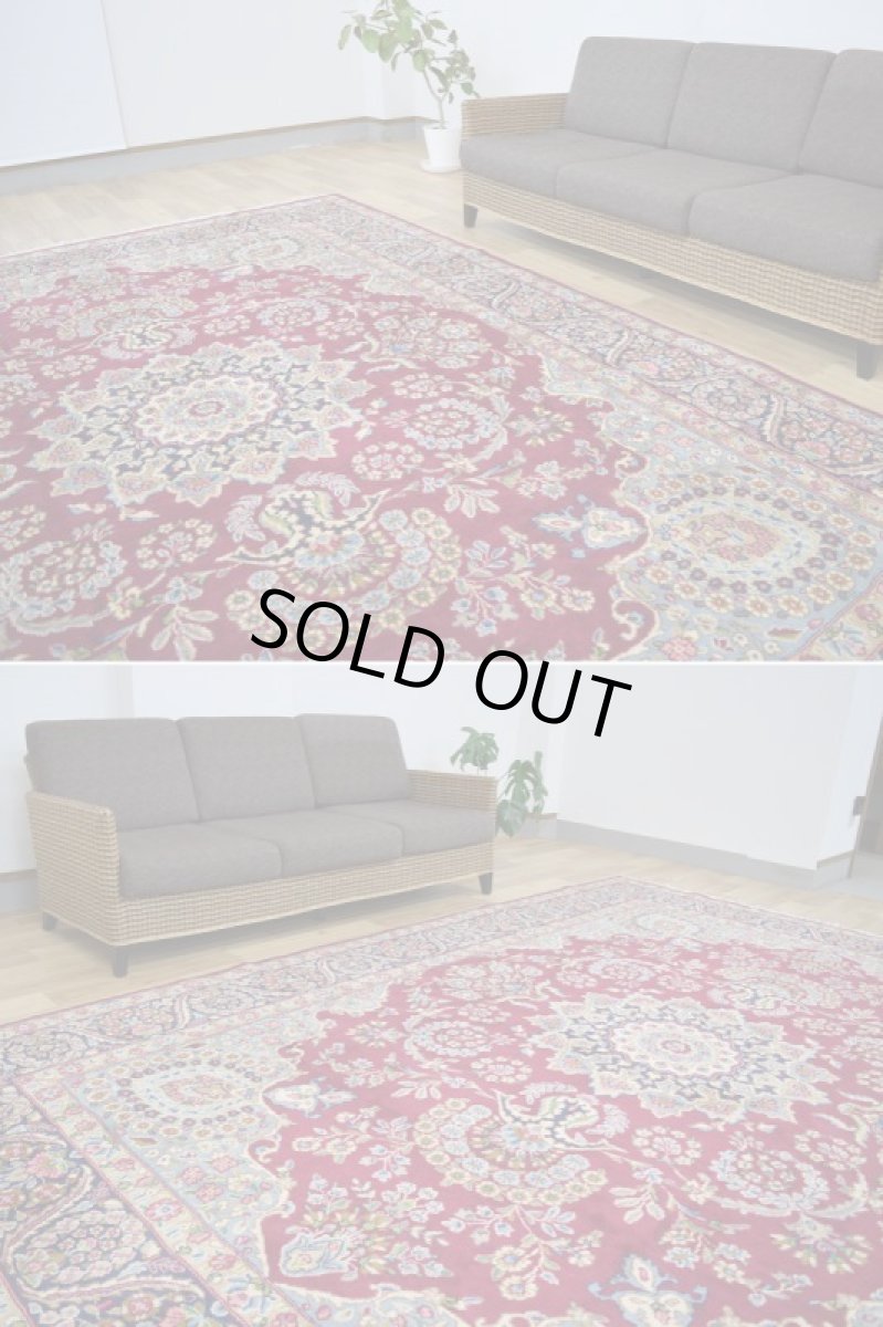 画像9: 美品 ペルシャ 絨毯 ケルマン産 縦3.4m 横2.4m 8.2㎡ 6帖 リビング ダイニング 客室 大判 サイズ 340 x 240 cm No.F157 天然 ウール 手織り ハンドメイド ラグ マット カーペット ワインレッド 赤紫 大きなお部屋に 中古品に抵抗のある方にもおすすめです。 a-F157-340240h096-798 (9)