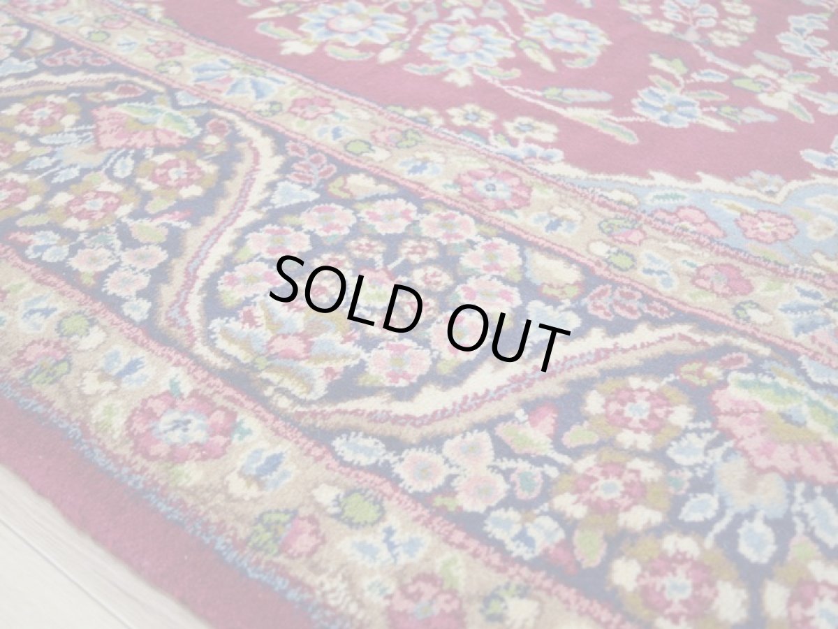 画像12: 美品 ペルシャ 絨毯 ケルマン産 縦3.4m 横2.4m 8.2㎡ 6帖 リビング ダイニング 客室 大判 サイズ 340 x 240 cm No.F157 天然 ウール 手織り ハンドメイド ラグ マット カーペット ワインレッド 赤紫 大きなお部屋に 中古品に抵抗のある方にもおすすめです。 a-F157-340240h096-798 (12)