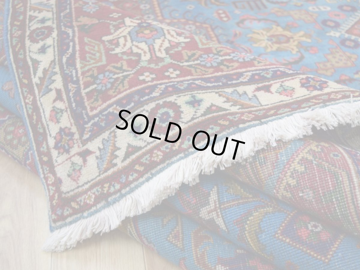 画像13: 良品 ペルシャ 絨毯 タブリーズ 縦4m 横3m 12㎡ 10帖 リビング ダイニング 3人掛けソファ コーナーソファ 大判 サイズ 395 x 300 cm No.F118 天然 ウール 手織り トライバル ラグ 敷物 マット カーペット メダリオン ヴィンテージ ビンテージ スカイブルー 大きなお部屋に b-F118-395300h047-269 (13)