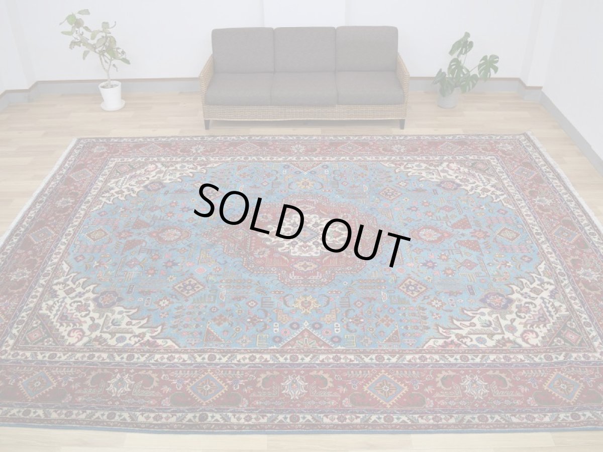 画像2: 良品 ペルシャ 絨毯 タブリーズ 縦4m 横3m 12㎡ 10帖 リビング ダイニング 3人掛けソファ コーナーソファ 大判 サイズ 395 x 300 cm No.F118 天然 ウール 手織り トライバル ラグ 敷物 マット カーペット メダリオン ヴィンテージ ビンテージ スカイブルー 大きなお部屋に b-F118-395300h047-269 (2)