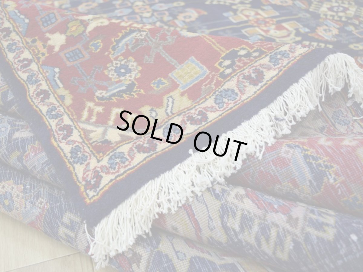 画像13: 良品 ペルシャ 絨毯 ヤズド 縦4m 横3m 12㎡ 10帖 リビング ダイニング 3人掛けソファ コーナーソファ 大判 サイズ 410 x 295 cm No.F128 天然 肉厚 ウール 手織り トライバル ラグ 敷物 マット カーペット 総柄 ヴィンテージ ビンテージ ネイビー 大きなお部屋に (13)