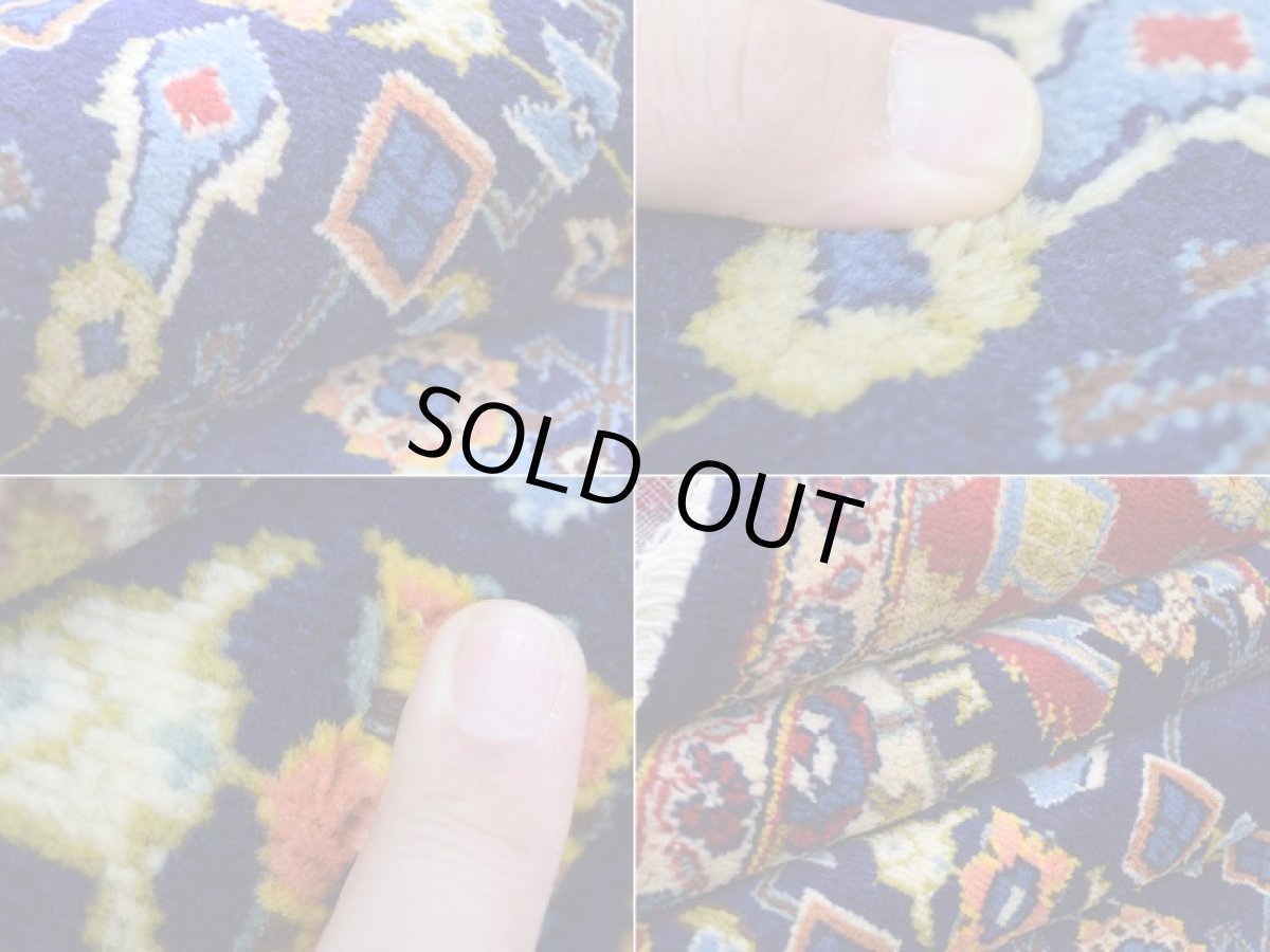 画像18: 良品 ペルシャ 絨毯 ヤズド 縦4m 横3m 12㎡ 10帖 リビング ダイニング 3人掛けソファ コーナーソファ 大判 サイズ 410 x 295 cm No.F128 天然 肉厚 ウール 手織り トライバル ラグ 敷物 マット カーペット 総柄 ヴィンテージ ビンテージ ネイビー 大きなお部屋に (18)