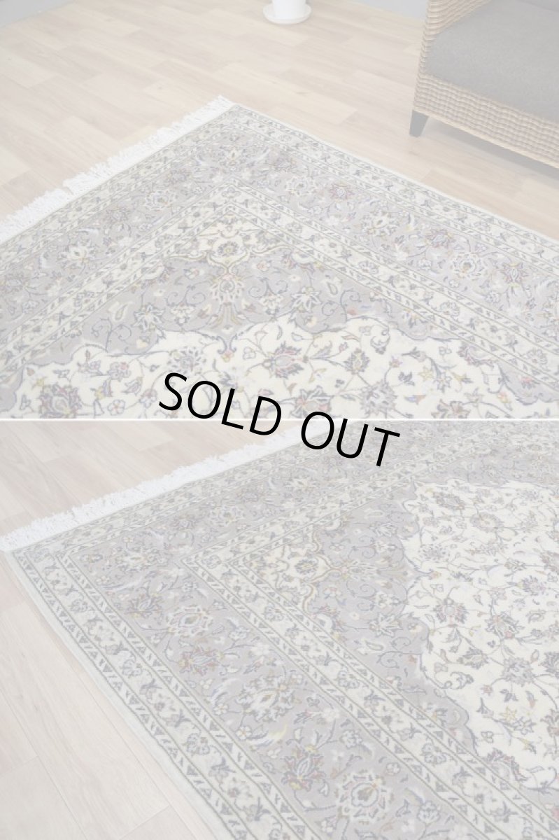 画像8: 美品 ペルシャ 絨毯 カシャーン 縦3m 横2m 6㎡ 〜6帖程度 リビング ダイニング 3人掛けソファ コーナーソファ 大判 サイズ 300 x 205 cm No.339 天然 肉厚 ウール 手織り トライバル ラグ 敷物 マット カーペット メダリオン ヴィンテージ ビンテージ 中古品に抵抗のある方にもおすすめです。 a-339-300205s007-019 (8)